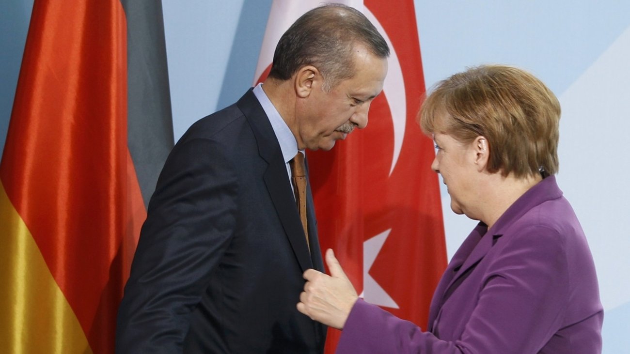 Η Α.Μέρκελ έτοιμη να υποκύψει στους εκβιασμούς του Ρ.Τ.Ερντογάν: «Η Τουρκία έχει ανάγκη διευρυμένης βοήθειας»