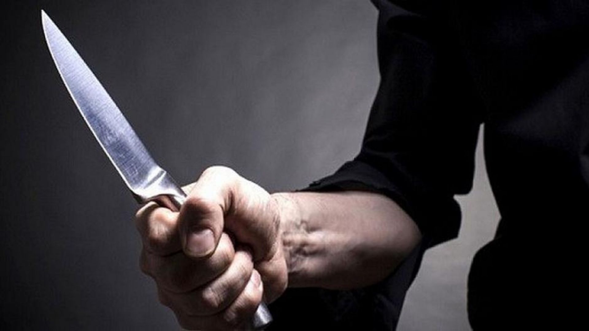 Άντρας με μαχαίρι απείλησε ανήλικες μαθήτριες στη Δάφνη