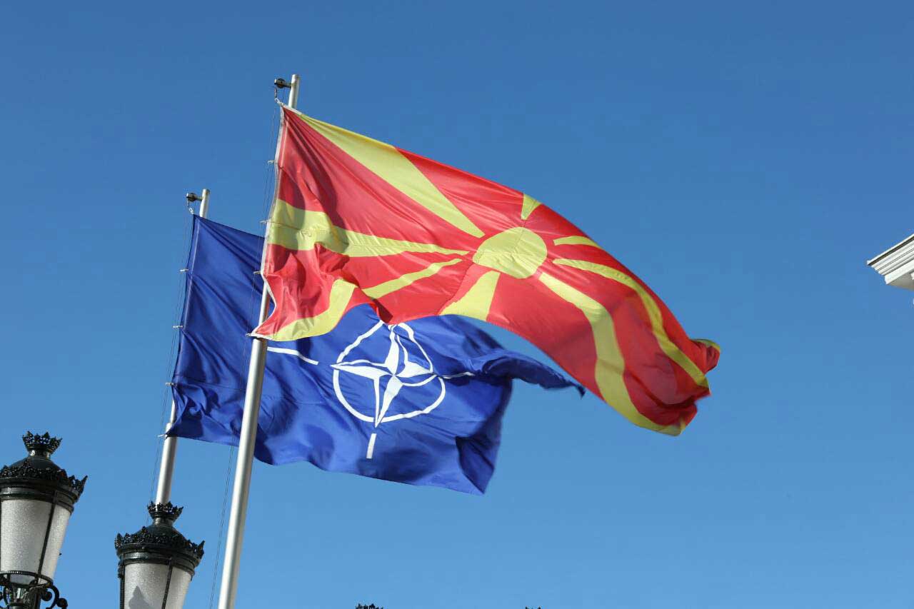 Τα Σκόπια ένα «βήμα» πριν το ΝΑΤΟ: 28 από τις 29 χώρες επικύρωσαν το πρωτόκολλο ένταξης