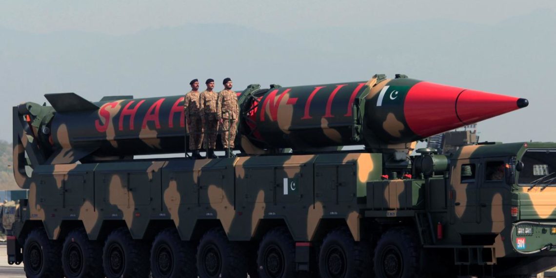 Δείτε καρέ-καρέ την εκτόξευση πυραύλου από τον πακιστανικό στρατό (βίντεο)