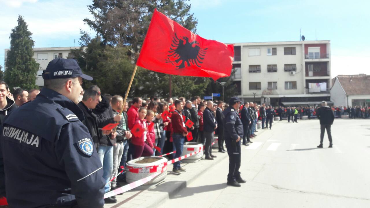 Σέρβοι αναλυτές φοβούνται νέο Κόσοβο στο Πρέσοβο: «Οι Αλβανοί αγοράζουν συνεχώς γη»