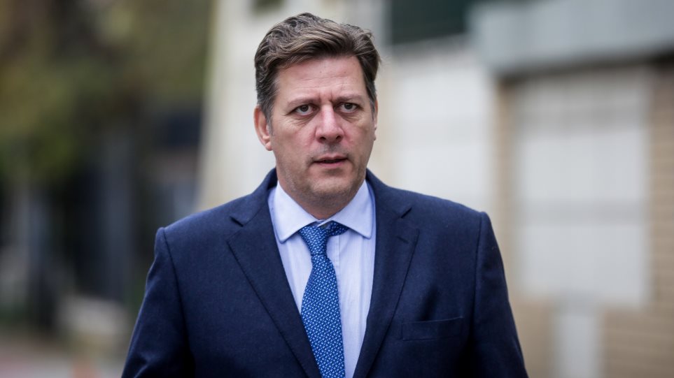 Μ.Βαρβιτσιώτης στο Politico: «Απουσιάζαμε 10 χρόνια από την ΕΕ λόγω της κρίσης»