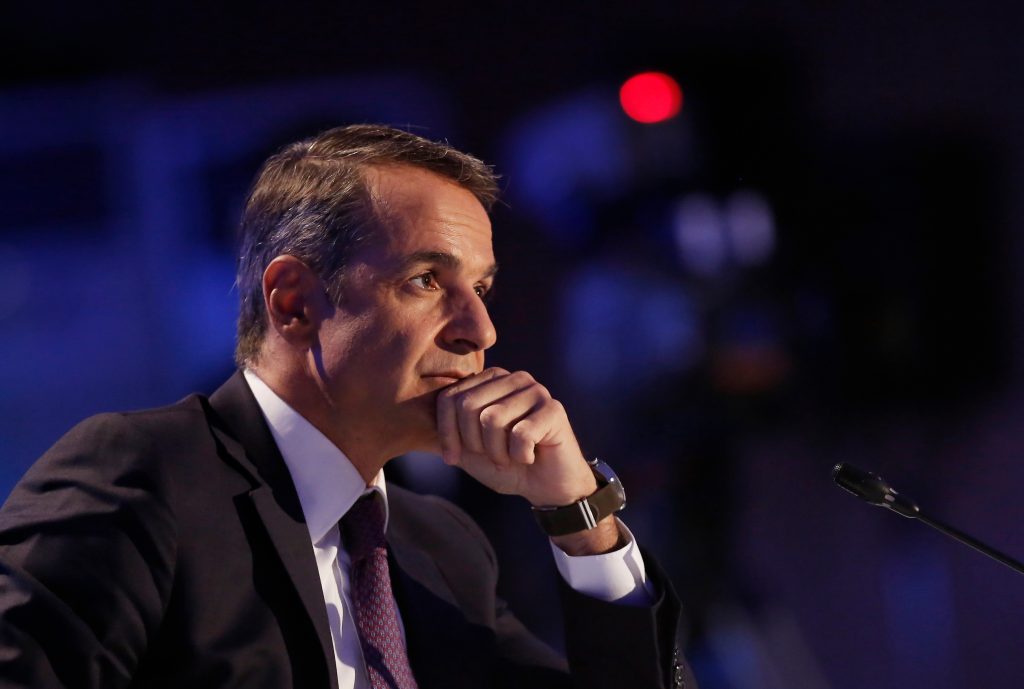 Δείτε live τον Κ.Μητσοτάκη στη Βουλή να απαντάει σε Αλέξη Τσίπρα και Φώφη Γεννηματά (βίντεο)