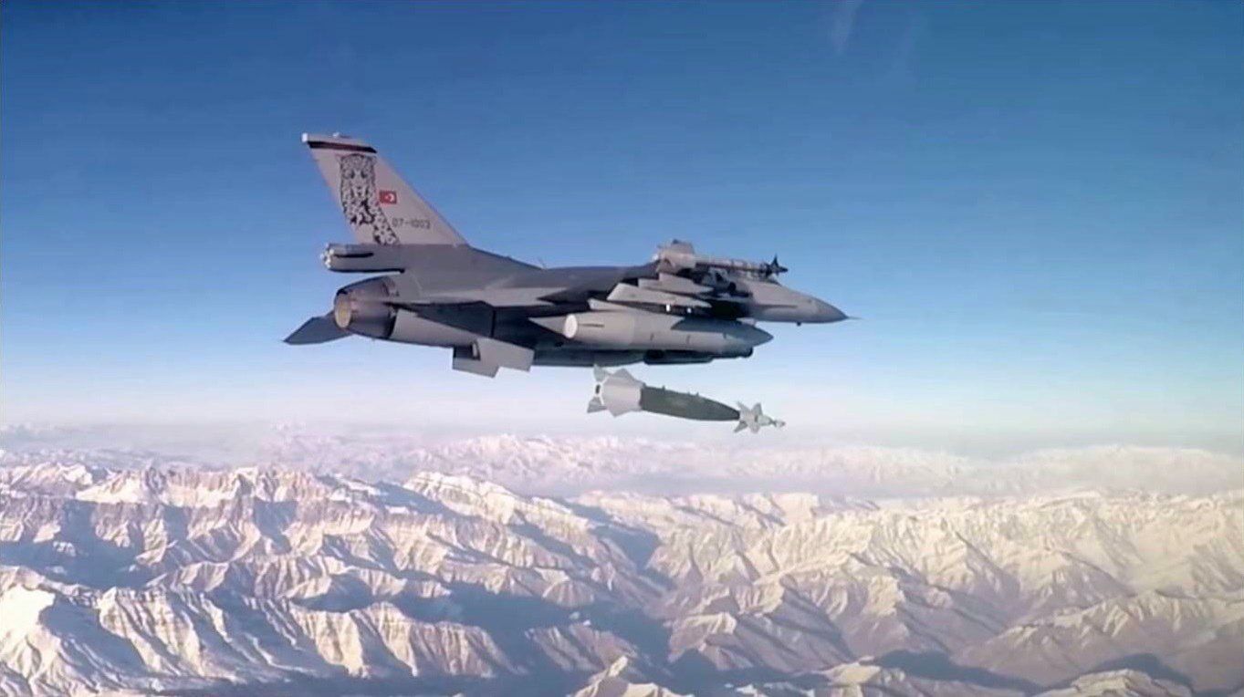 Αναζωπύρωση των συγκρούσεων στην βόρεια Συρία: Οι Τούρκοι σήκωσαν F-16 για να κτυπήσουν το SDF