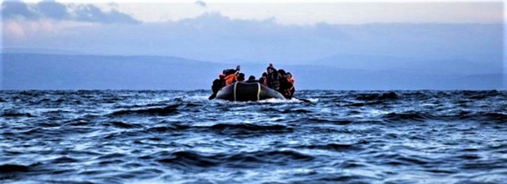 Κατάρρευση: Παράνομοι μετανάστες έπλευσαν επί 450 χλμ. χωρίς να εντοπιστούν και αποβιβάστηκαν ανενόχλητοι στην… Κρήτη!