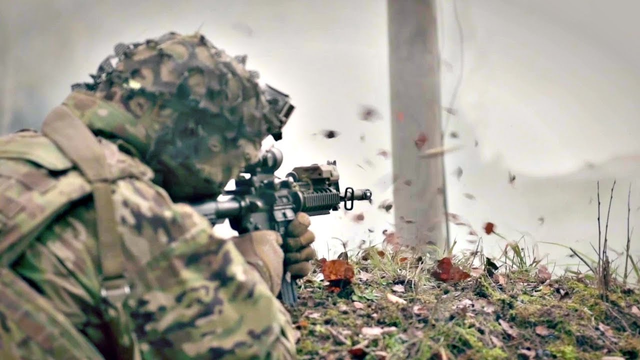 Βίντεο: Αμερικανοί αλεξιπτωτιστές σε βολές με πραγματικά πυρά μαζί με την 71η ΑΜ ΤΑΞ