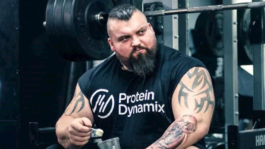 Eddie Hall – Ο δυνατότερος άνδρας στον κόσμο εξομολογείται: «Σχεδόν πέθανα στην αιμορραγία» (φώτο)