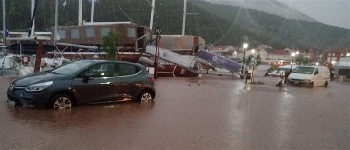 Γηρυόνης: «Ποτάμια» οι δρόμοι στη Λήμνο – Πλημμύρισαν χωριά (βίντεο)