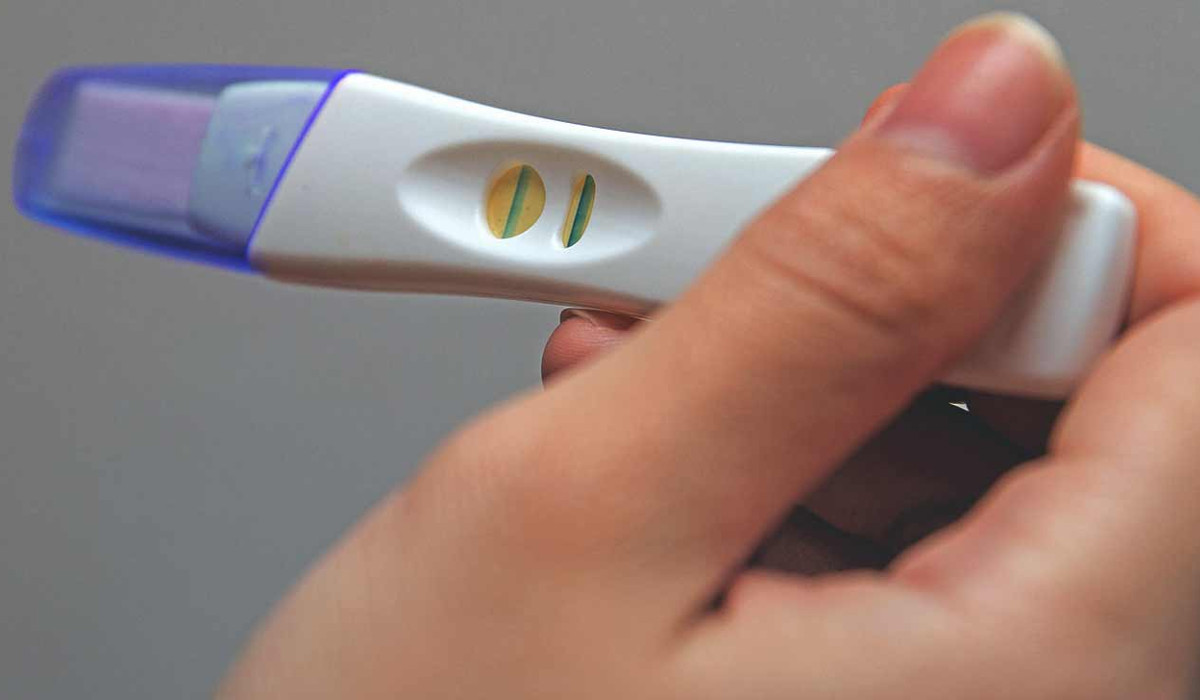 Όλα όσα θέλετε να ξέρετε για τα τεστ εγκυμοσύνης: Είναι τόσο αξιόπιστα; – Πότε βγαίνει ψευδώς θετικό;