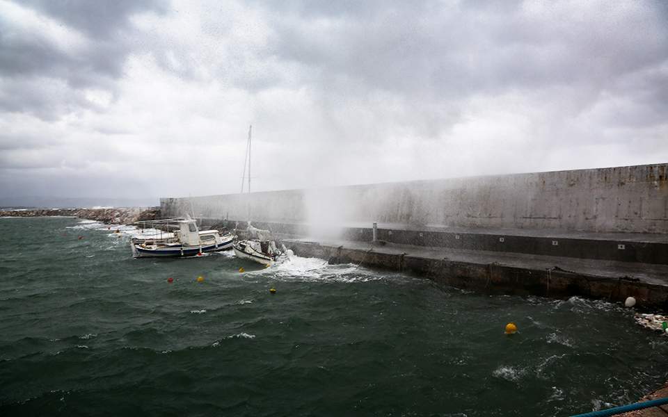Ποιες περιοχές της Ελλάδας κινδυνεύουν να βουλιάξουν μέχρι το 2050;