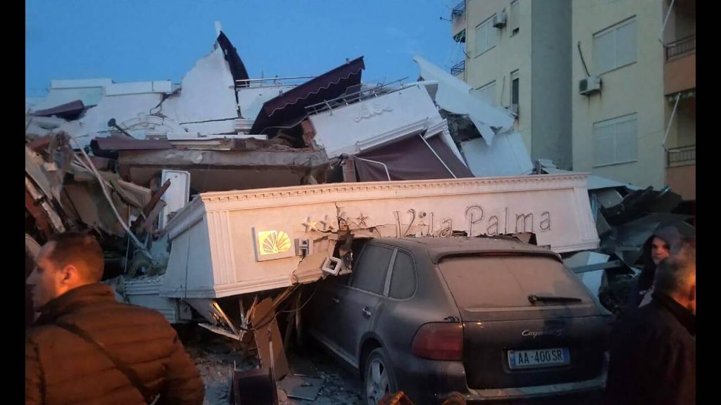 Αλβανία: Ακόμη ένας μετασεισμός 4,7 Ρίχτερ – Ξεπέρασαν τους 180 από το πρωί (φώτο)