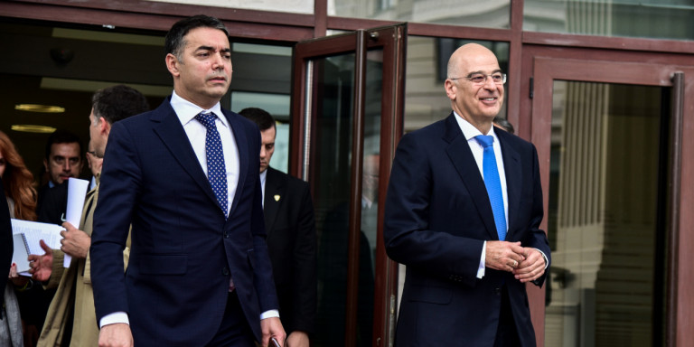 Δένδιας από τα Σκόπια: «Η συμφωνία στις Πρέσπες πρέπει να εφαρμόζεται πλήρως και με συνέπεια»