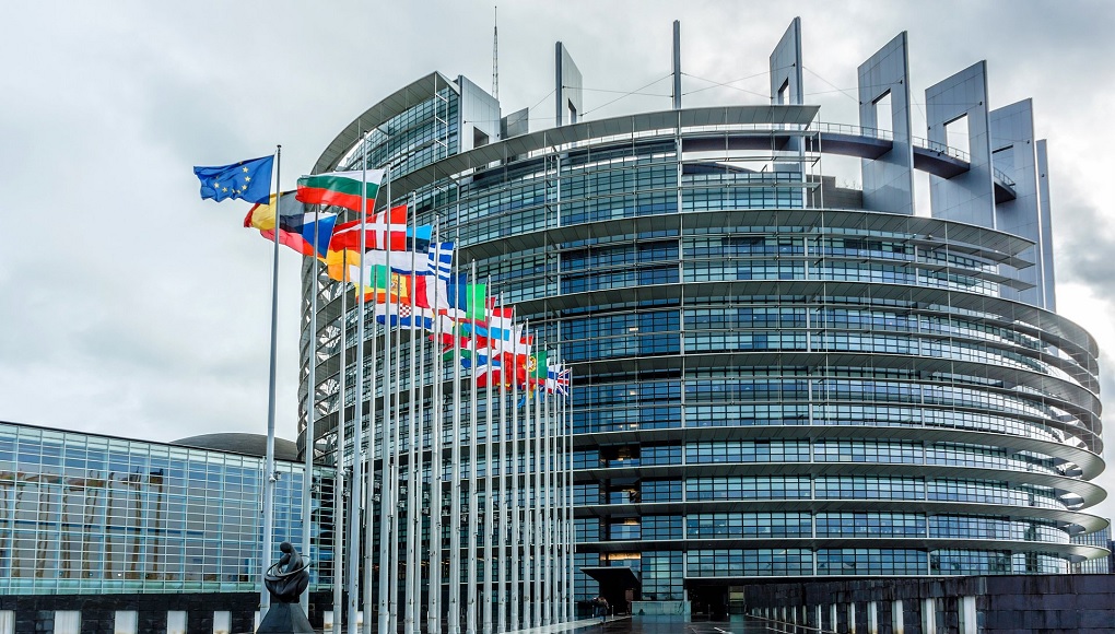 Ευρωκοινοβούλιο: Την Τετάρτη εκλέγει τη νέα Ευρωπαϊκή Επιτροπή