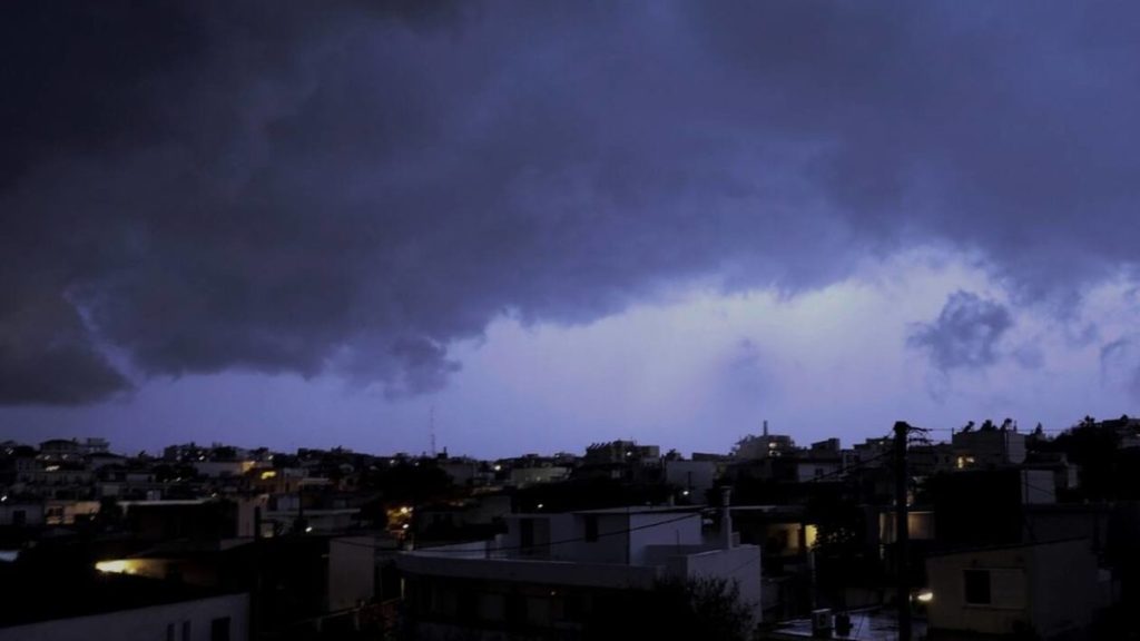 Καιρός: Ξανά βροχές σήμερα σε Αιγαίο και δυτική Ελλάδα – Άνοδος της θερμοκρασίας