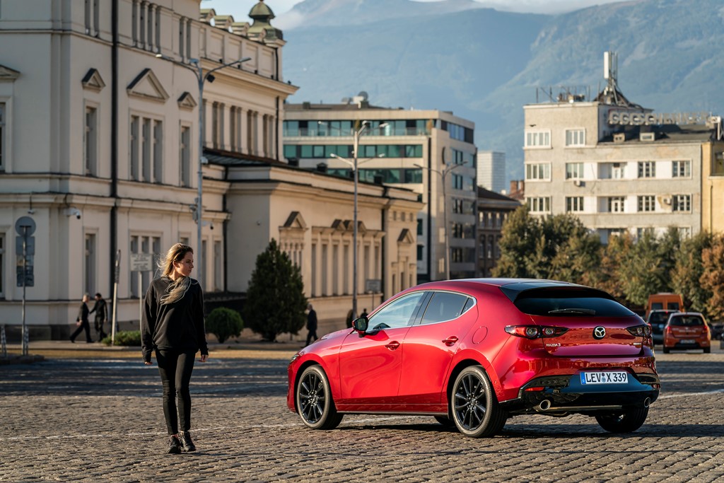 Οι γυναίκες «αποφάσισαν» και ανακήρυξαν το Mazda3 «Αυτοκίνητο της Χρονιάς» για το 2019