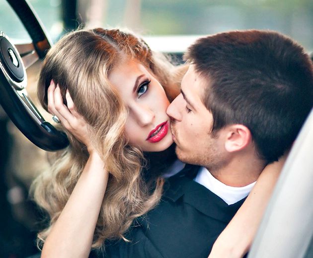 Η γκάφα του αιώνα: Κριτικός εστιατορίου… πρόδωσε το παράνομο ραντεβουδάκι του άντρα της