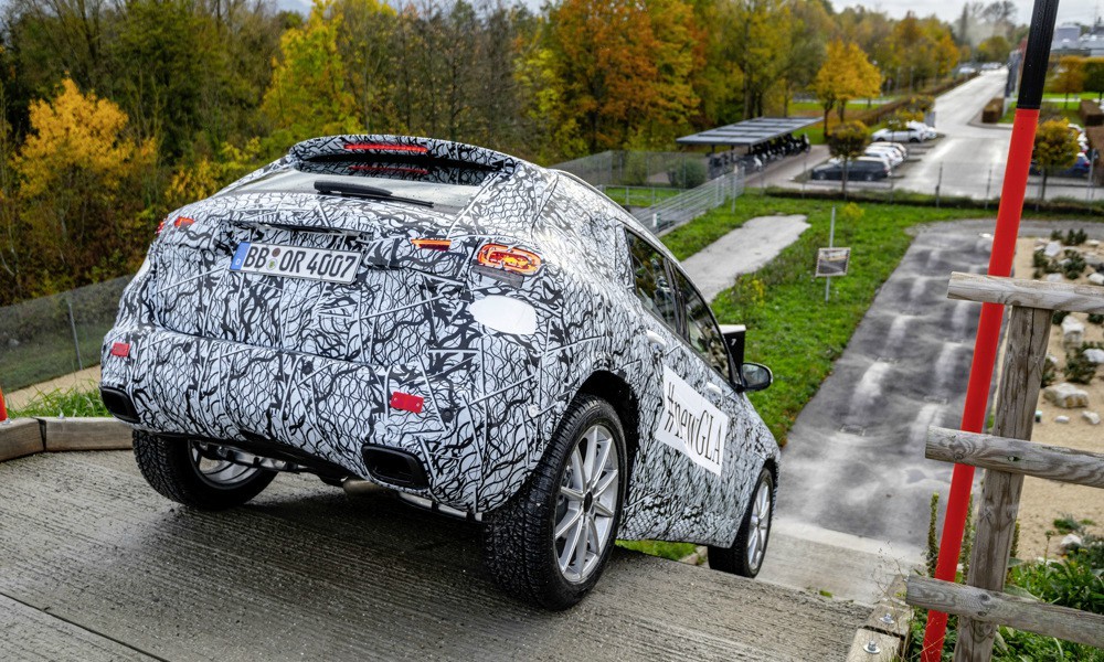 Η Παγκόσμια Πρεμιέρα της νέας GLA