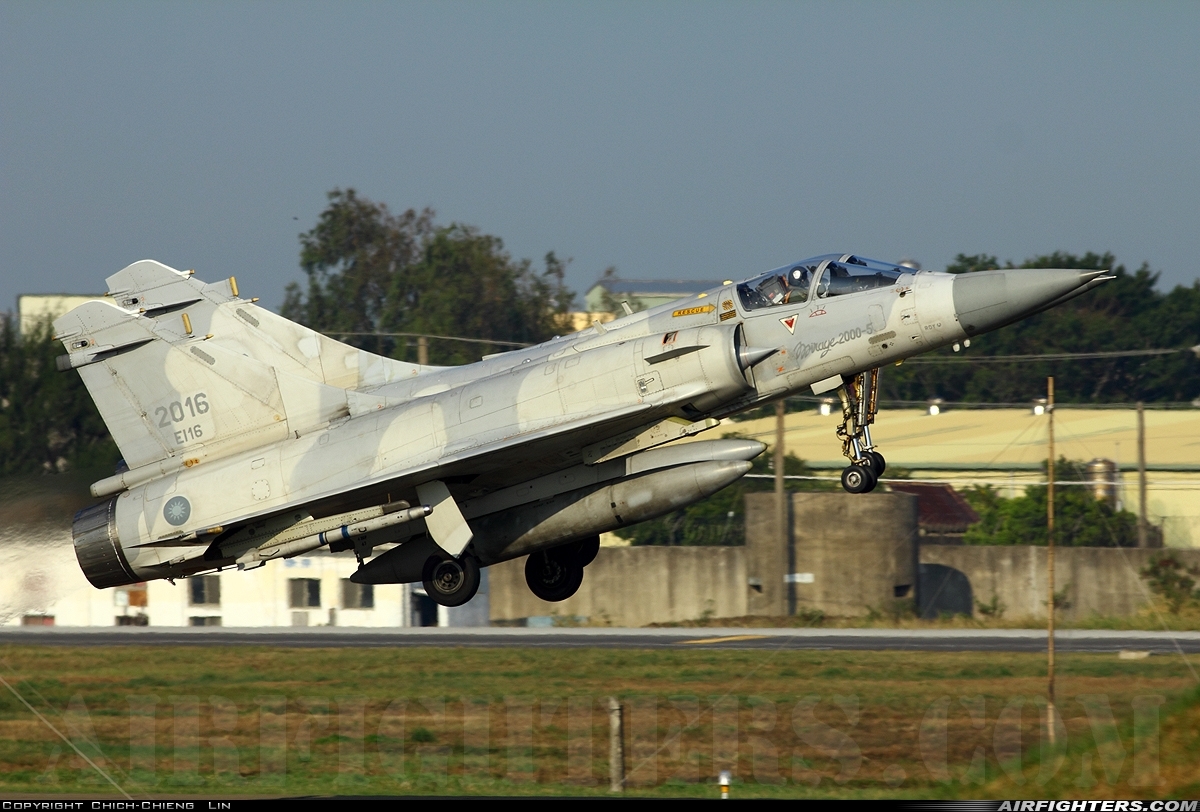 60 μαχητικά Mirage 2000-5 με 960 πυραύλους MICA EM & IR προσφέρει η Ταϊβάν αντί 600 εκατ. δολ. στην Ελλάδα!