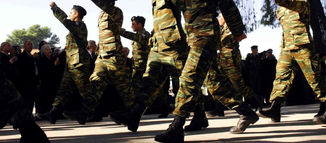 Δρομολογούνται 2.400 προσλήψεις στις Ένοπλες Δυνάμεις