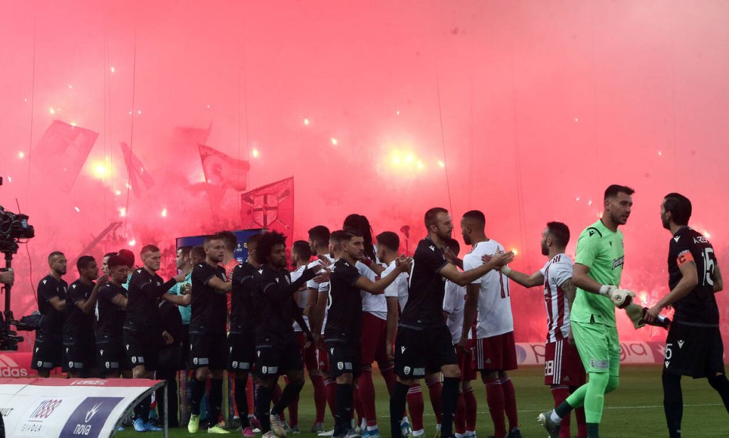 Τα… παράπονά του αναμένεται να εκφράσει ο Ολυμπιακός σε FIFA-UEFA για τη διαιτησία στο ματς με τον ΠΑΟΚ