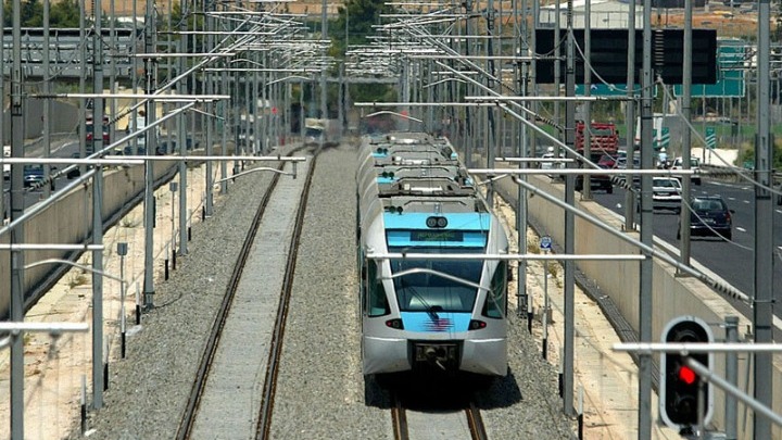Συνεχίζονται τα προβλήματα στα δρομολόγια Πειραιά- Κιάτο