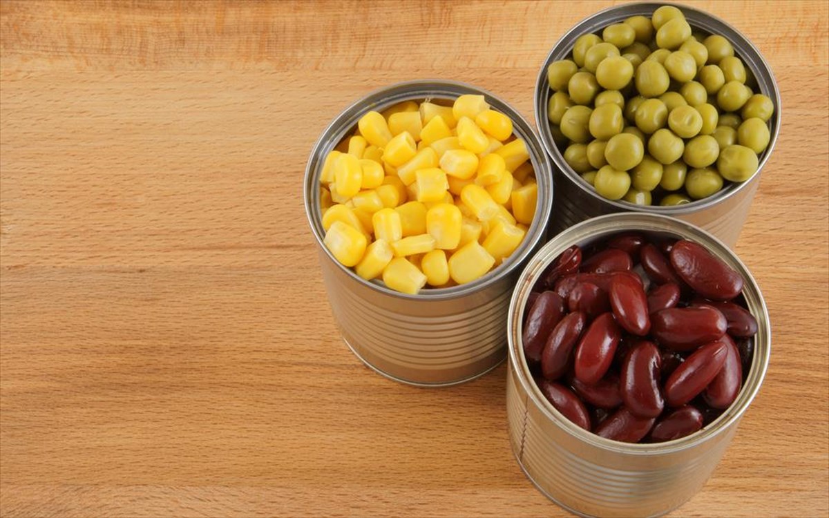 Αυτές είναι οι 10 τροφές που δεν «λήγουν» ποτέ – Η «απόλυτη λίστα» για να επιβιώσετε χωρίς σούπερ μάρκετ