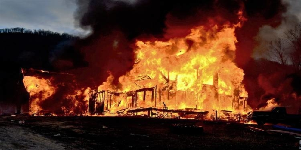 Σουφλί: Αλλοδαποί έβαλαν φωτιά σε ποιμνιοστάσιο με αποτέλεσμα να καταστραφεί ολοσχερώς