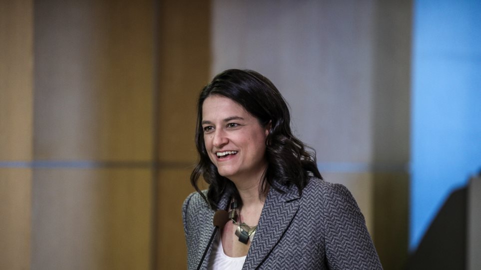 Νίκη Κεραμέως: Τι προβλέπει το νομοσχέδιο –  Ίδρυση ανεξάρτητης αρχής για τη χρηματοδότηση των πανεπιστημίων