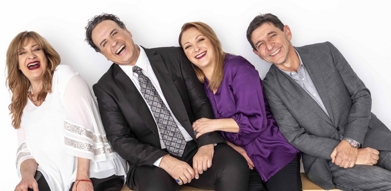 Πώποτας τέλος! Αυτή γίνεται η νέα Δήμαρχος του Κολοκοτρωνιτσίου στο νέο «Καφέ της Χαράς»! (βίντεο)