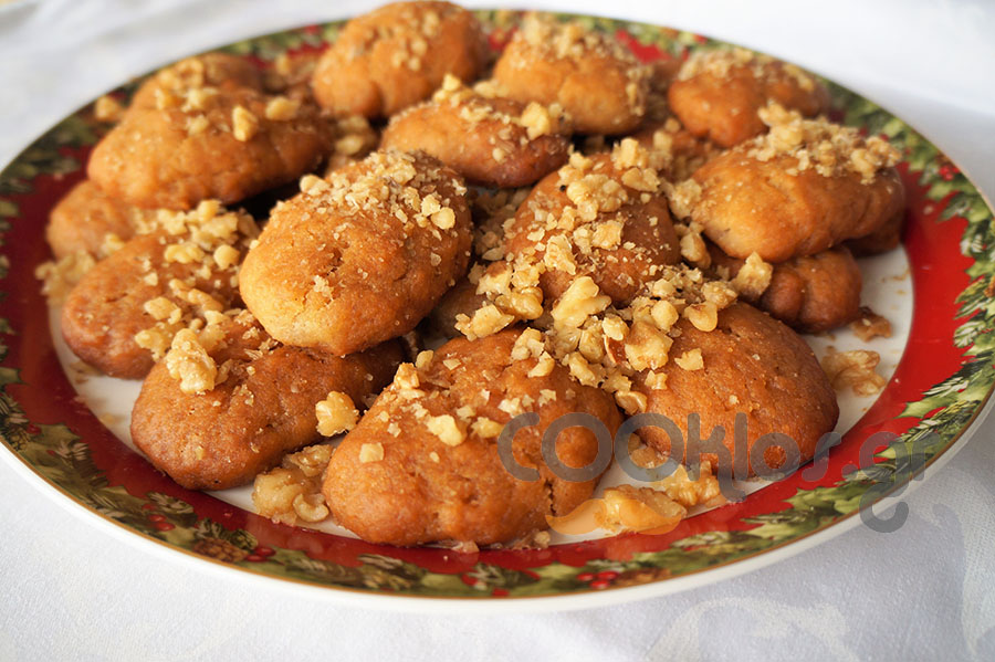 Η συνταγή της ημέρας: Μελομακάρονα