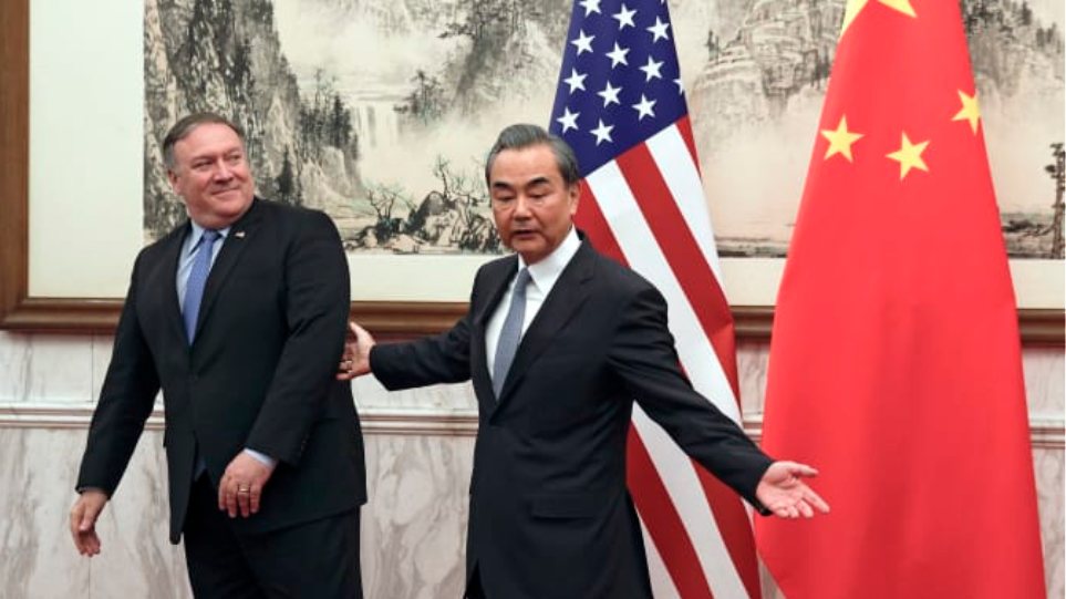 Πεκίνο: Aπορρίπτει την απόφαση των ΗΠΑ για τους Ουιγούρους