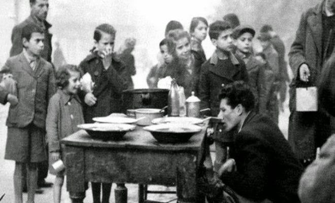 Τα ταπεινά φαγητά της κατοχής: Το «μάννα εξ ουρανού» που έσωσε χιλιάδες Έλληνες