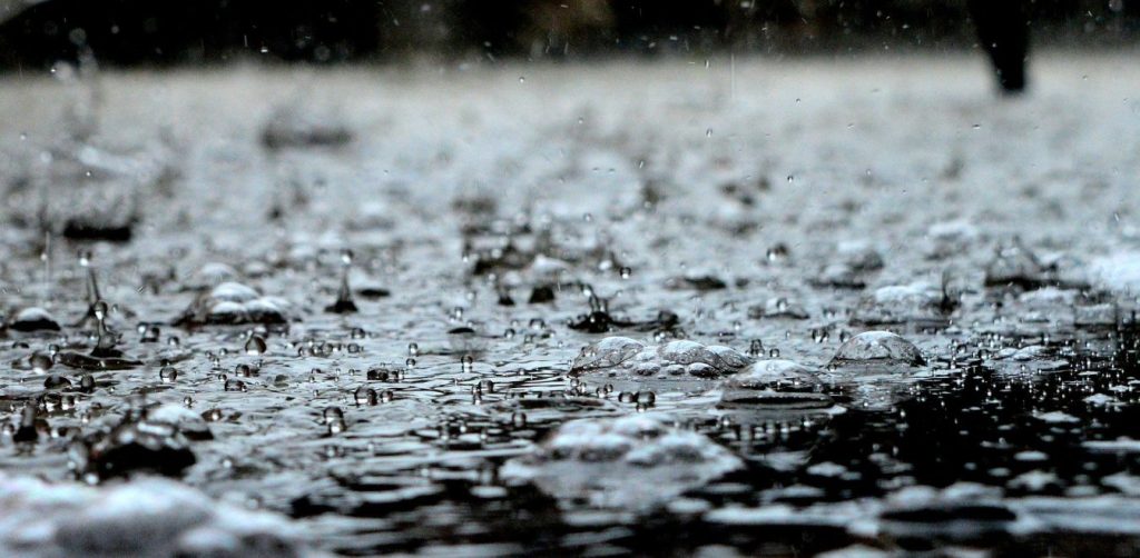 Δείτε τι είναι η παγωμένη βροχή που έπληξε τη Β.Ελλάδα