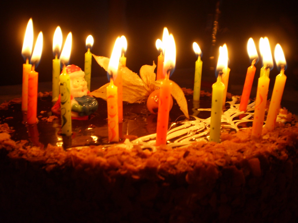 Το γνωρίζατε; – Γιατί σβήνουμε κεράκια στις τούρτες γενεθλίων;