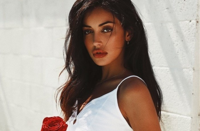 Η Cindy Kimberly ποζάρει για το instagram και δείχνει την μεσογειακή της ομορφιά (φωτο)