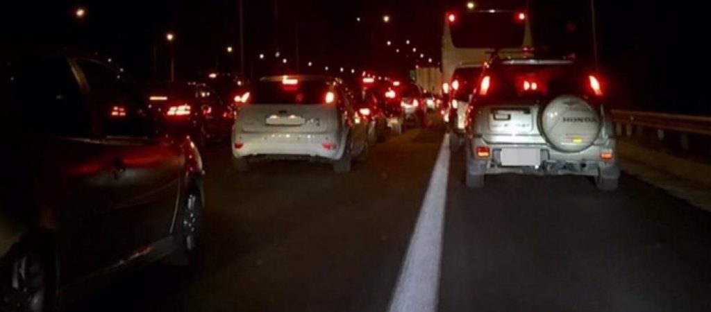 Κυκλοφοριακά προβλήματα στον Κηφισό λόγω τροχαίου – Που έχει κίνηση