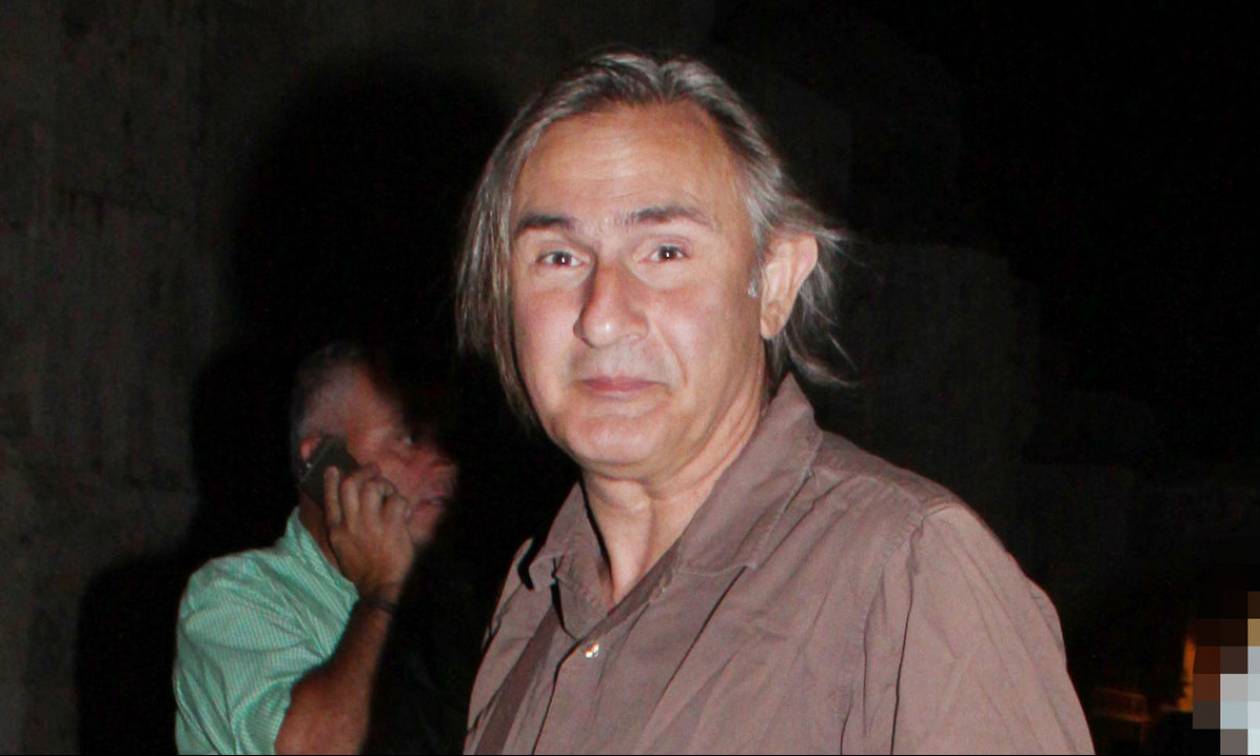 Άκης Σακελλαρίου: «Λιποθύμησα στο ταξί – Νόμιζα ότι κοιμήθηκα μία μέρα αλλά ήμουν σε κώμα δέκα μέρες» (βίντεο)