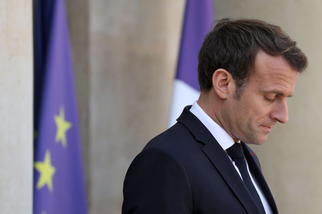 Γαλλία: Αυξάνεται η δημοτικότητα του Ε.Μακρόν