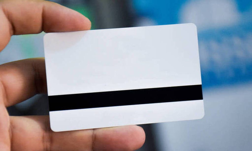 Με «κατεπείγουσες ρυθμίσεις» οι νέες ταυτότητες – Πότε θα τις πάρουμε