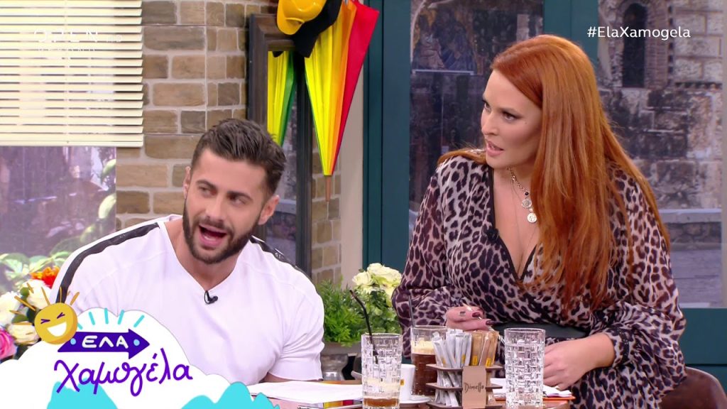 «Χαμός» στο «Έλα Χαμογέλα»: Δεν φαντάζεστε τι είχαν ζητήσει από τον Κωνσταντίνο Βασάλο να διαφημίσει (βίντεο)