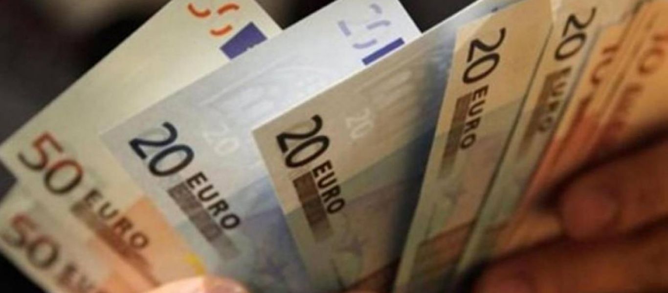 Κοινωνικό μέρισμα: Μέχρι το τέλος του μήνα η πληρωμή των 700 ευρώ στους δικαιούχους – Πότε ανοίγουν οι αιτήσεις