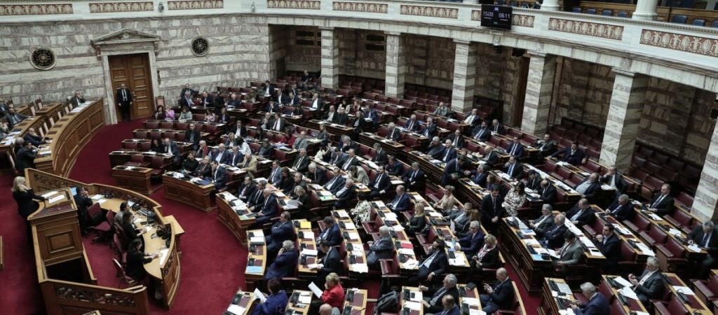 Φορολογικό νομοσχέδιο: Όλες οι αλλαγές που θα τεθούν σε ισχύ από την 1η Ιανουαρίου