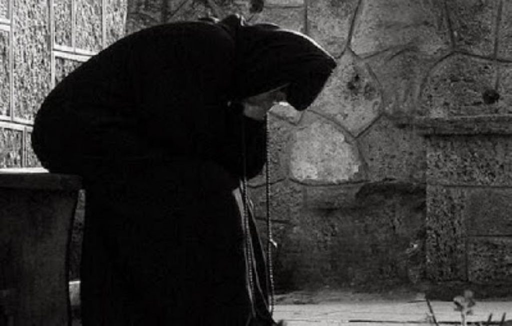 Πρόρρηση της Γερόντισσας Αττικής: «Ο πόλεμος πλέον έρχεται θα φλέγεται το Αιγαίο – Θα κοκκινίσει η θάλασσα»