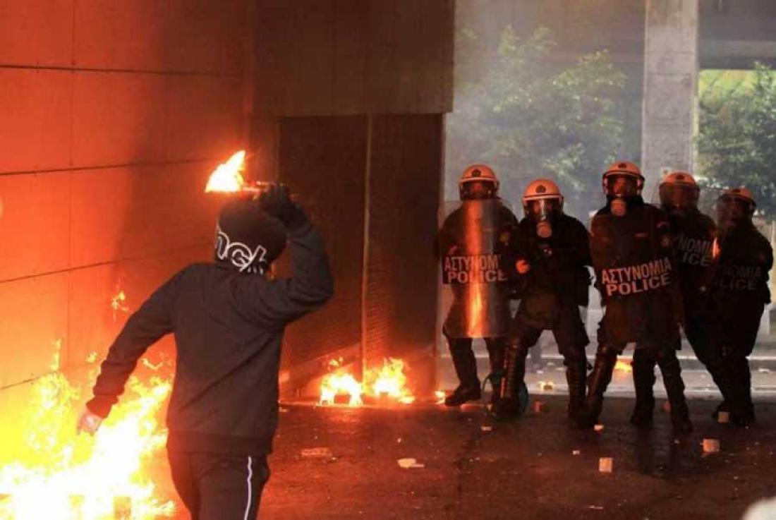 ΣΥΡΙΖΑ κατά Χρυσοχοΐδη: Μιλά για «αγριότητες» των δυνάμεων της Αστυνομίας