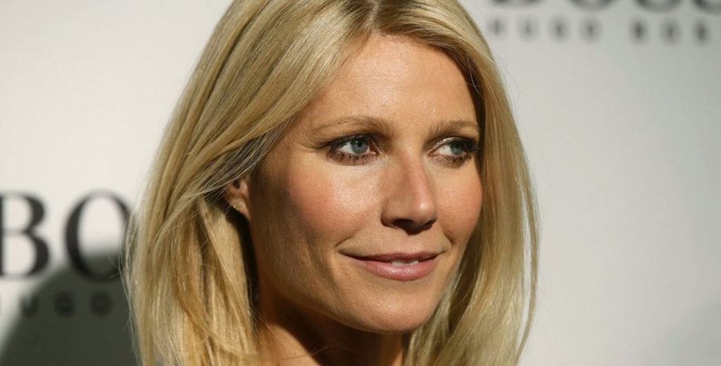 Κι όμως το έκανε: Η Γκουίνεθ Πάλτροου πήρε δώρο στον εαυτό της έναν… δoνητή (βίντεο)