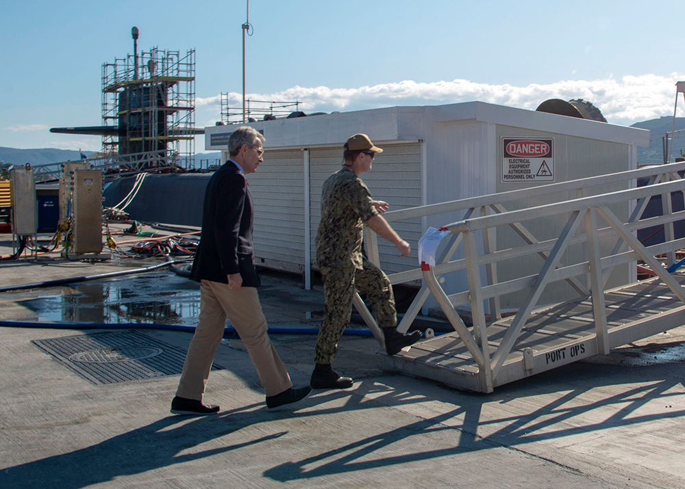Στη Σούδα ο Τζέφρι Πάιατ και στο πυρηνοκίνητο υποβρύχιο βαλλιστικών πυραύλων USS Florida