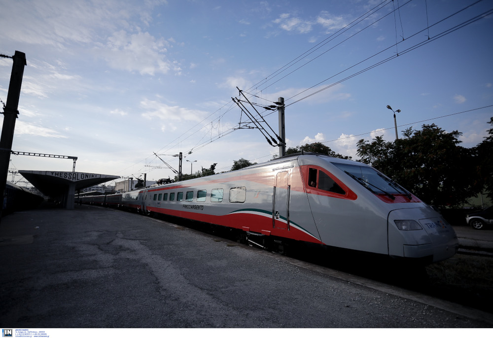 Αθήνα-Θεσσαλονίκη σε 4 ώρες και ενιαίο εισιτήριο για όλα τα μέσα