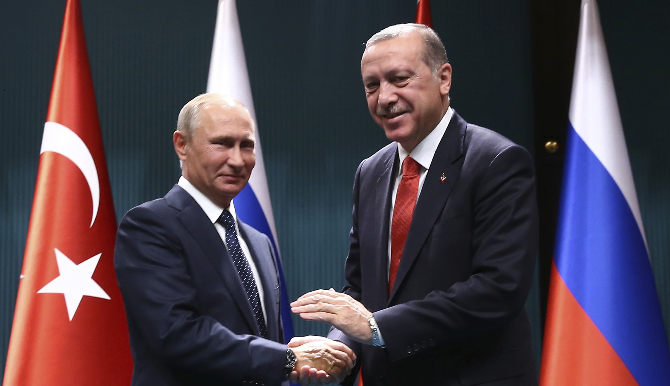 Πούτιν-Ερντογάν δεσμεύτηκαν να συνεχίσουν τη συνεργασία σε στρατιωτικό – ενεργειακό τομέα