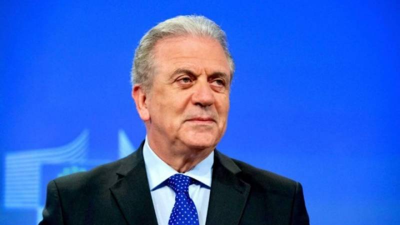 Ο Δημήτρης Αβραμόπουλος κατέθεσε μήνυση σε κυριακάτικη εφημερίδα