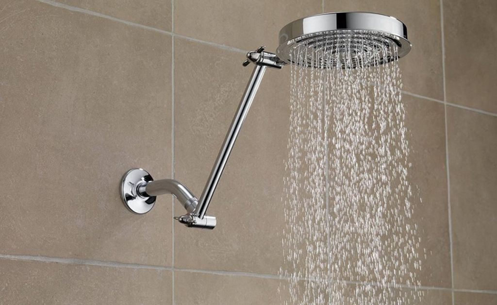 Ποια είναι η καλύτερη ώρα για να κάνεις ντους σύμφωνα με την επιστήμη και πόσο πρέπει να διαρκεί;